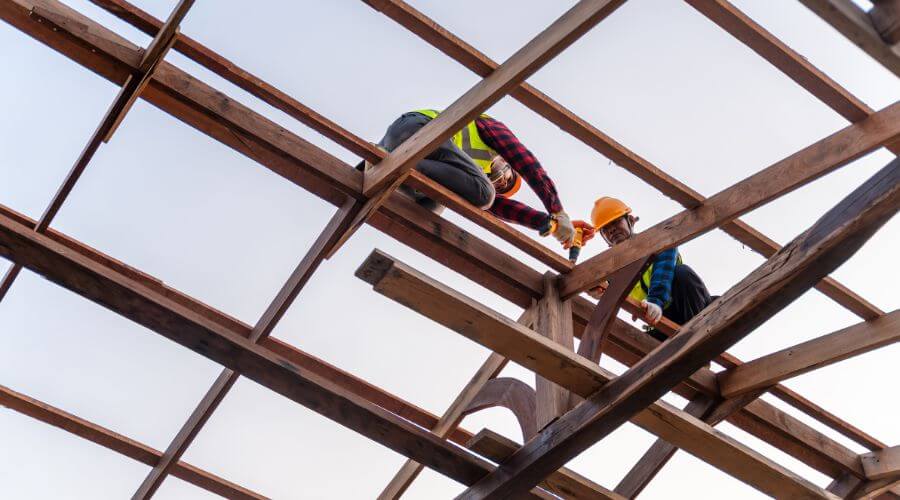 Professional gutter cleaning services in Hamptonville, NC